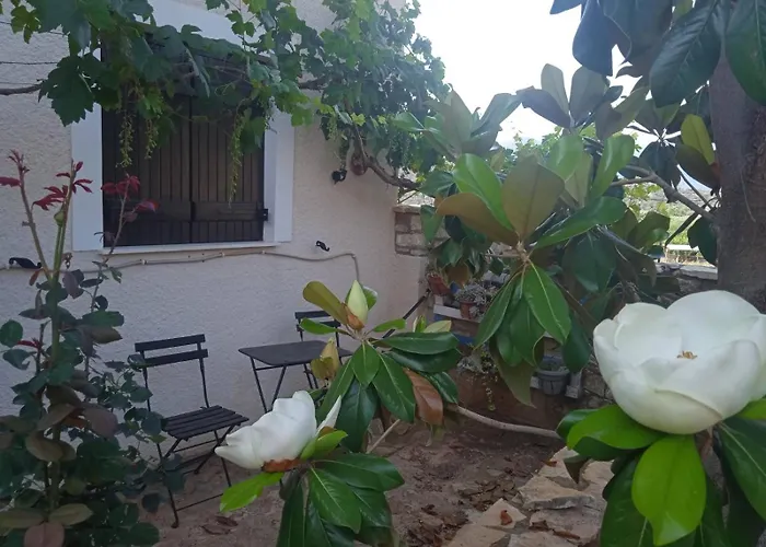 Pontinos Old House Villa *